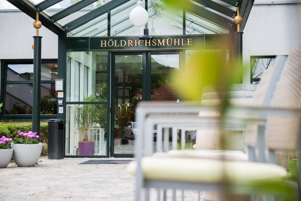 Hotel Restaurant Hoeldrichsmuehle Hinterbruehl Exterior photo